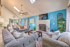 Stylish Hideaway with Private Hot Tub and Lake Access!